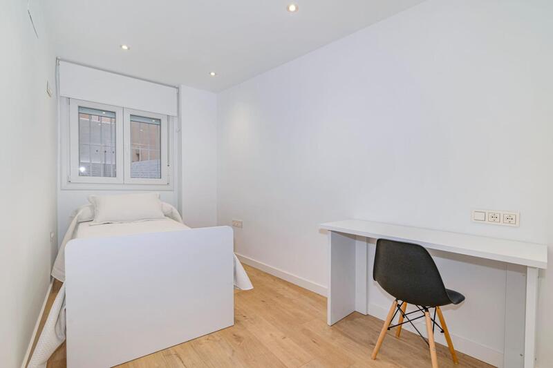4 bedroom Apartment for sale