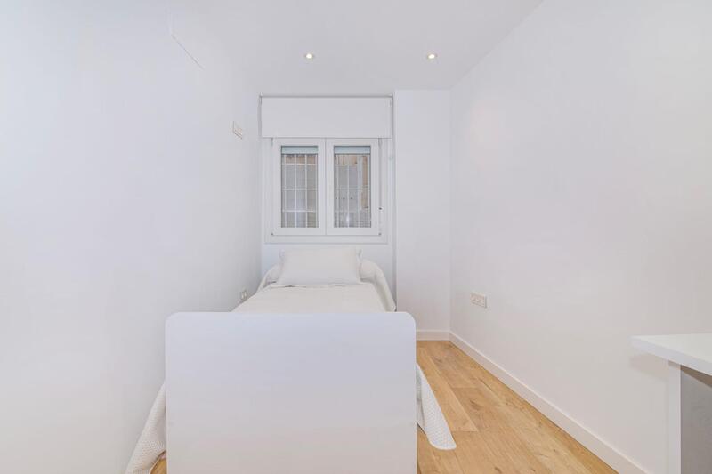 4 bedroom Apartment for sale