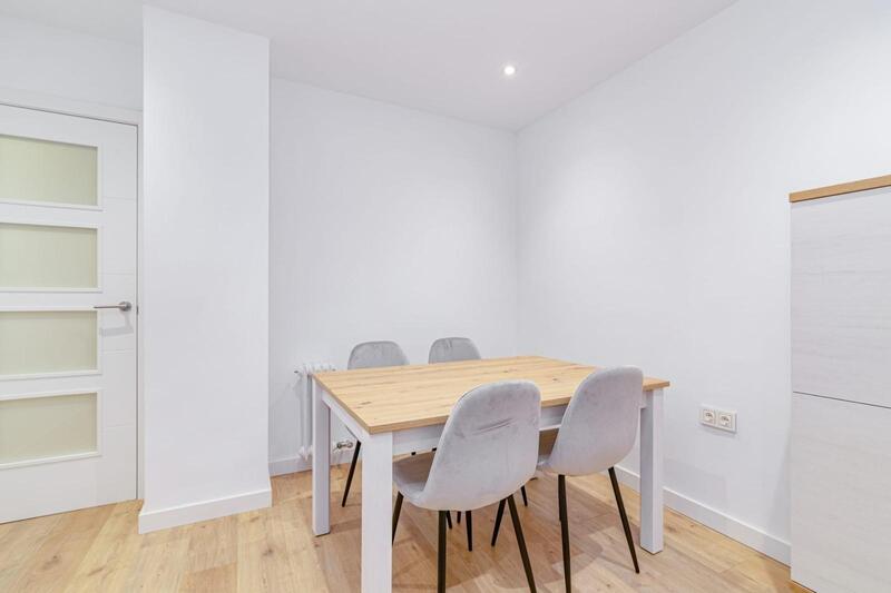 4 bedroom Apartment for sale