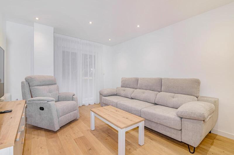 4 bedroom Apartment for sale
