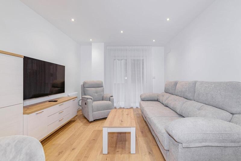 4 bedroom Apartment for sale