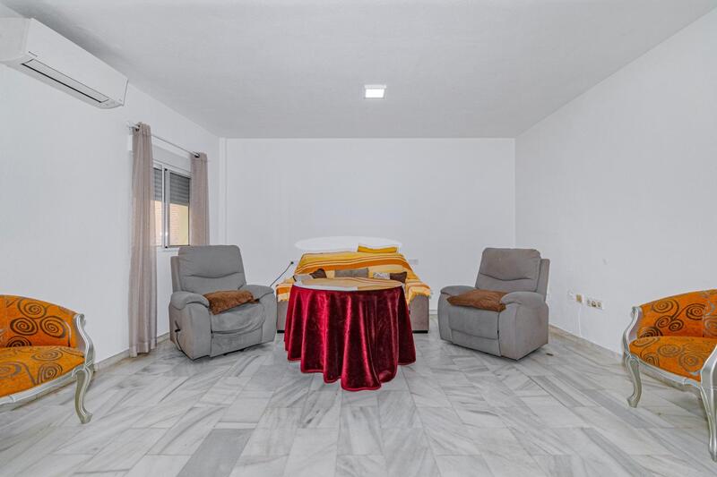 3 Schlafzimmer Höhlenhaus zu verkaufen