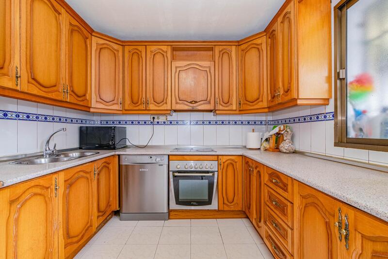 3 slaapkamer Grotwoning Te koop