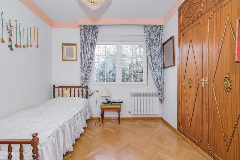 6 soverom Villa til salgs