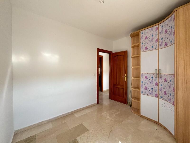 3 slaapkamer Appartement Te koop