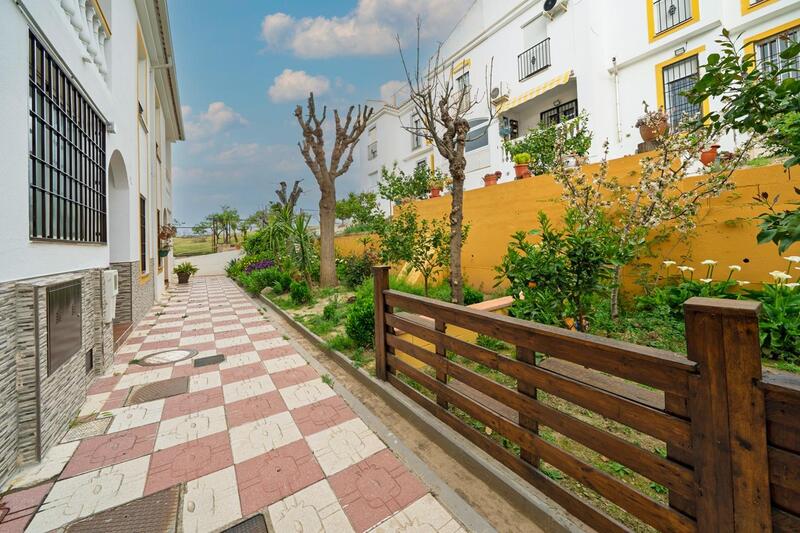 Grottehus til salg i Otura, Granada
