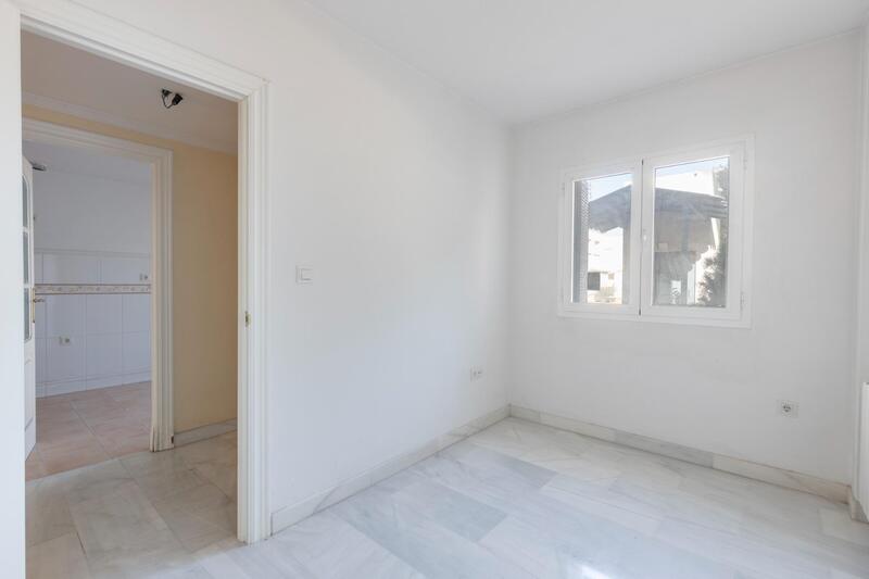 5 Cuarto Casa Cueva en venta