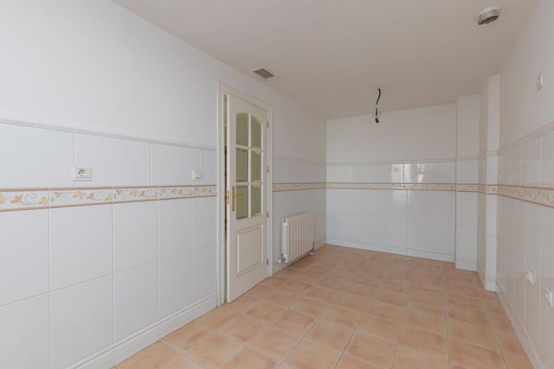 5 Cuarto Casa Cueva en venta