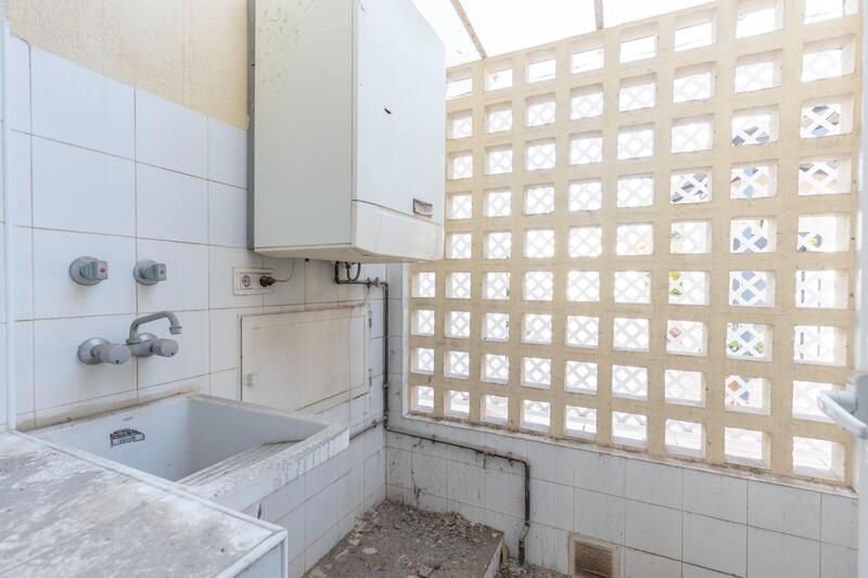 5 Cuarto Casa Cueva en venta