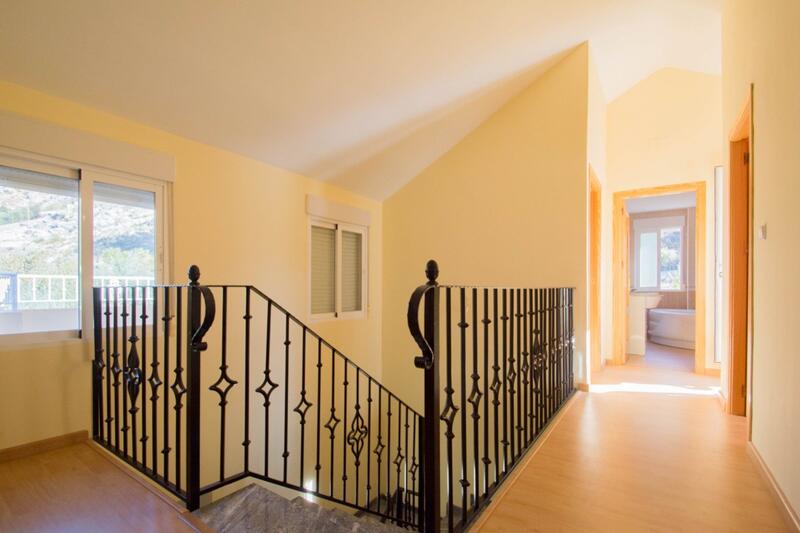 4 slaapkamer Villa Te koop