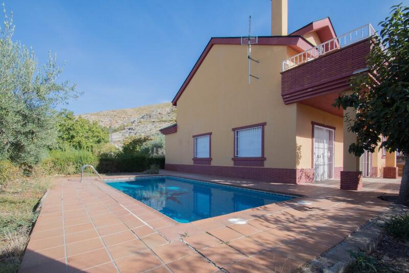 4 slaapkamer Villa Te koop