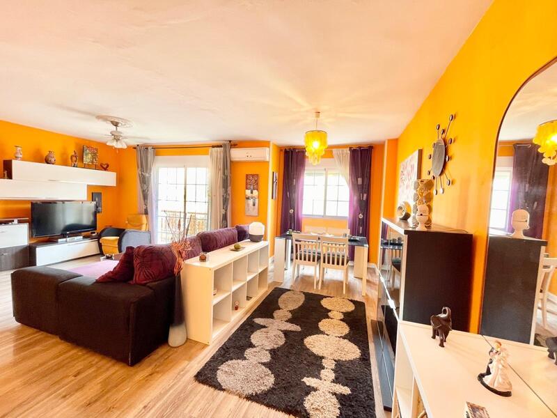 3 bedroom Apartment for sale