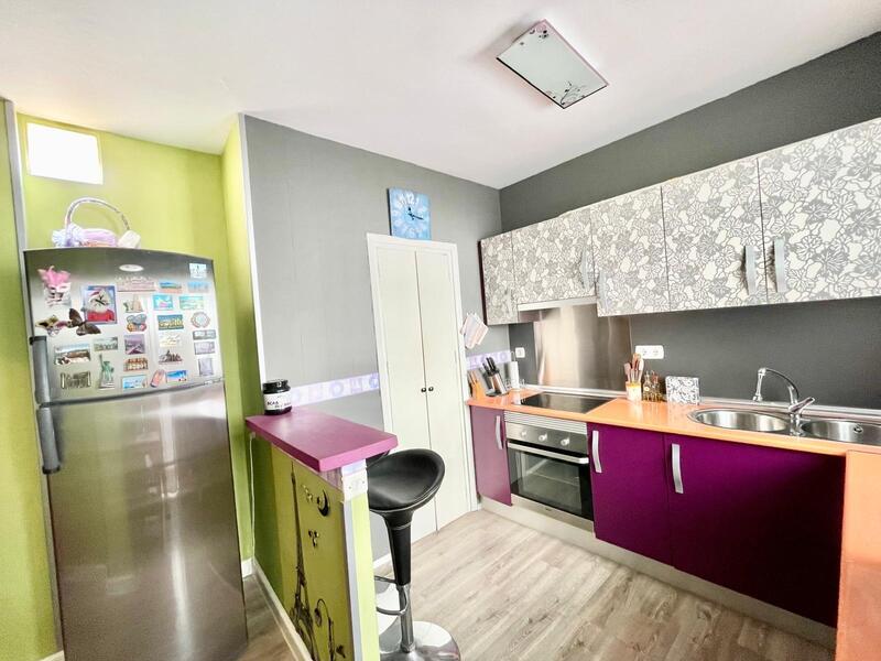 3 bedroom Apartment for sale