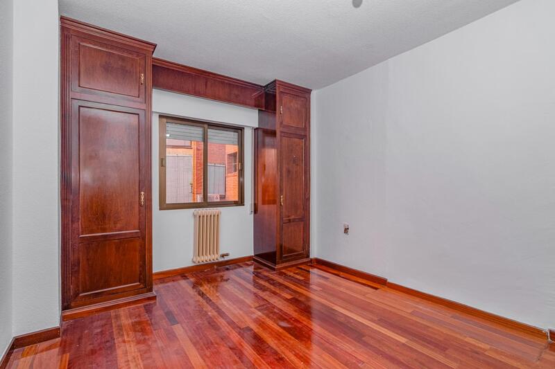3 slaapkamer Appartement Te koop