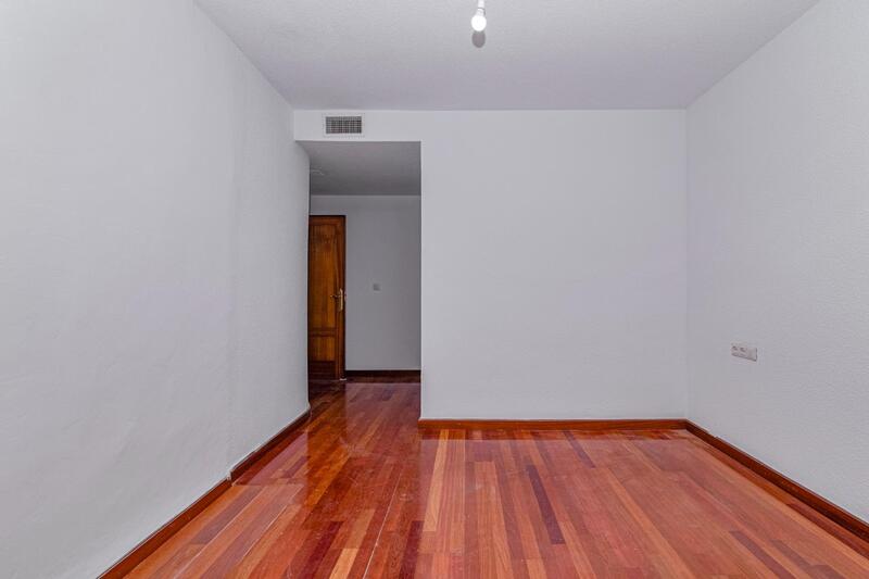 3 slaapkamer Appartement Te koop