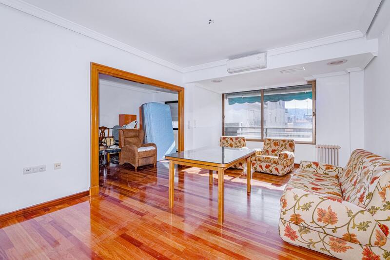 3 slaapkamer Appartement Te koop