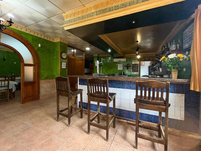 3 bedroom Commercial Property for sale
