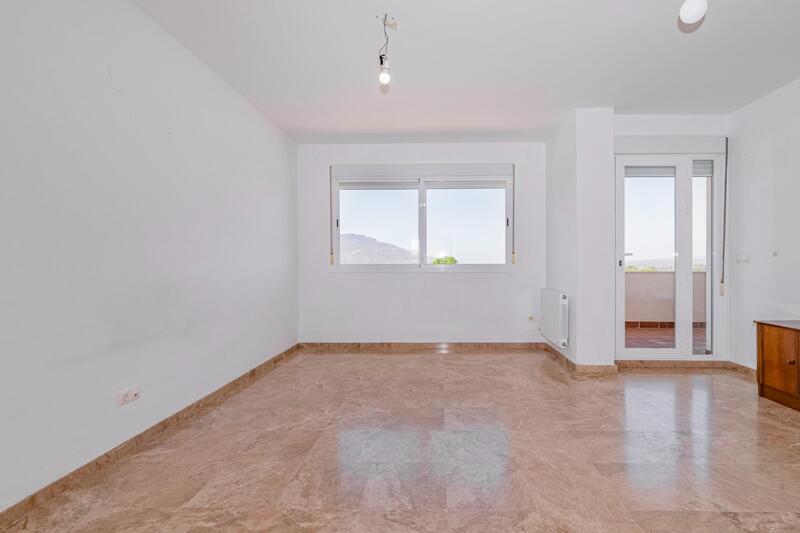 3 bedroom Apartment for sale