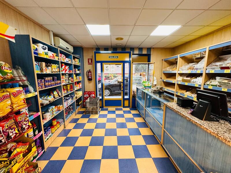 Local Commercial à vendre