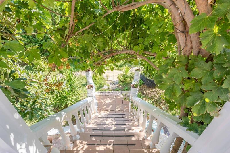 12 chambre Auberge à vendre