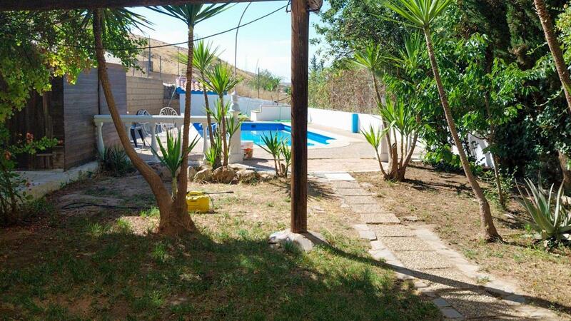 12 chambre Auberge à vendre