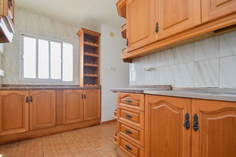 4 спальная комната вилла продается