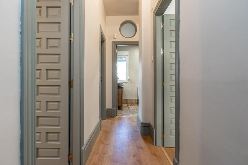 6 soverom Grottehuset til salgs