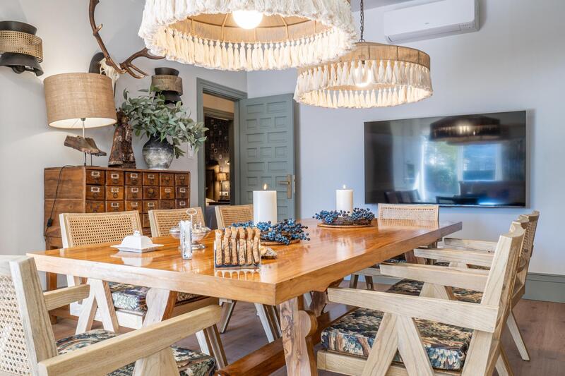 6 soverom Grottehuset til salgs