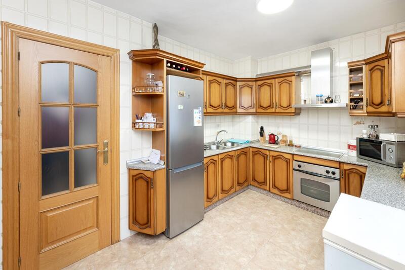 4 slaapkamer Tweezijdig Te koop