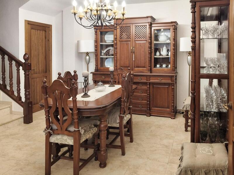 4 Cuarto Casa Cueva en venta
