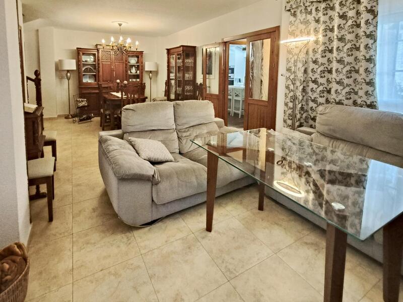 4 Cuarto Casa Cueva en venta