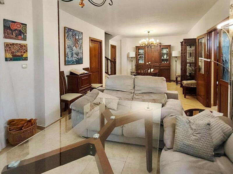 4 Cuarto Casa Cueva en venta