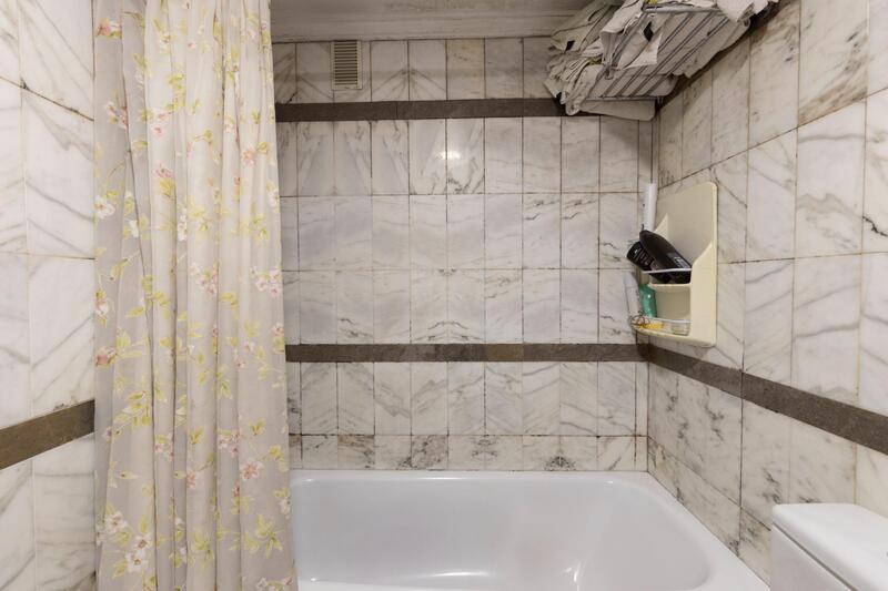 4 bedroom Apartment for sale