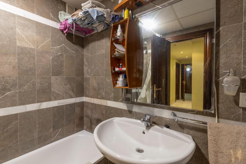 4 bedroom Apartment for sale