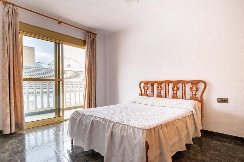 4 Schlafzimmer Höhlenhaus zu verkaufen