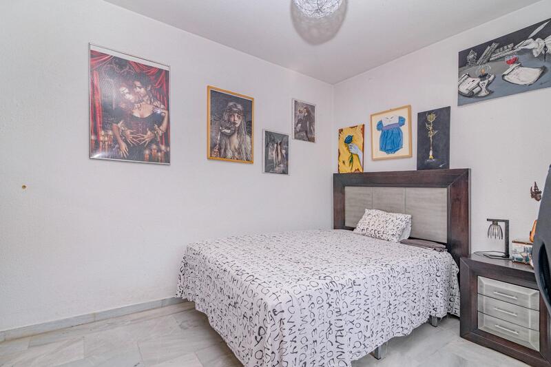 3 bedroom Apartment for sale
