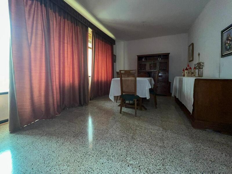 6 bedroom Cave House for sale