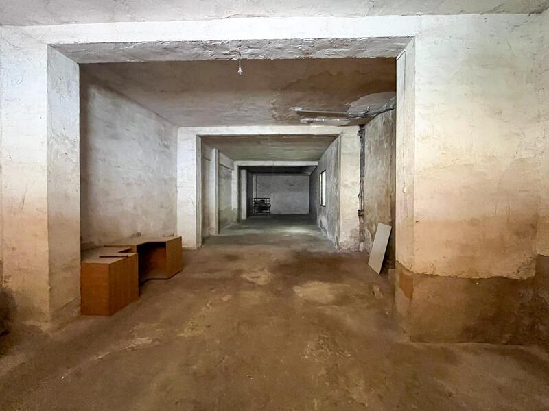 6 bedroom Cave House for sale