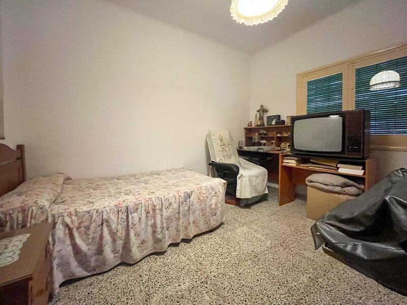 6 bedroom Cave House for sale