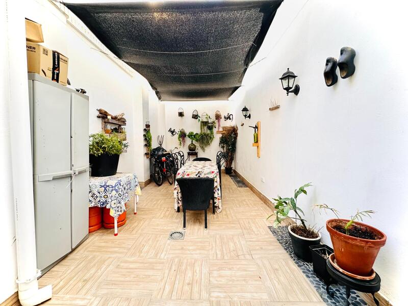 4 bedroom Duplex for sale