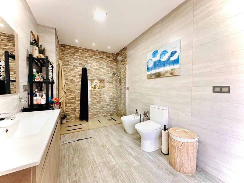 4 bedroom Duplex for sale