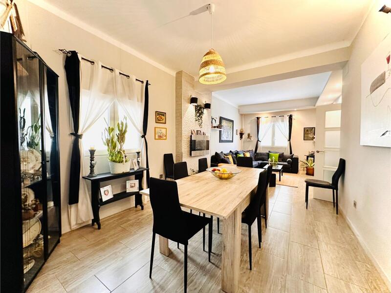4 bedroom Duplex for sale