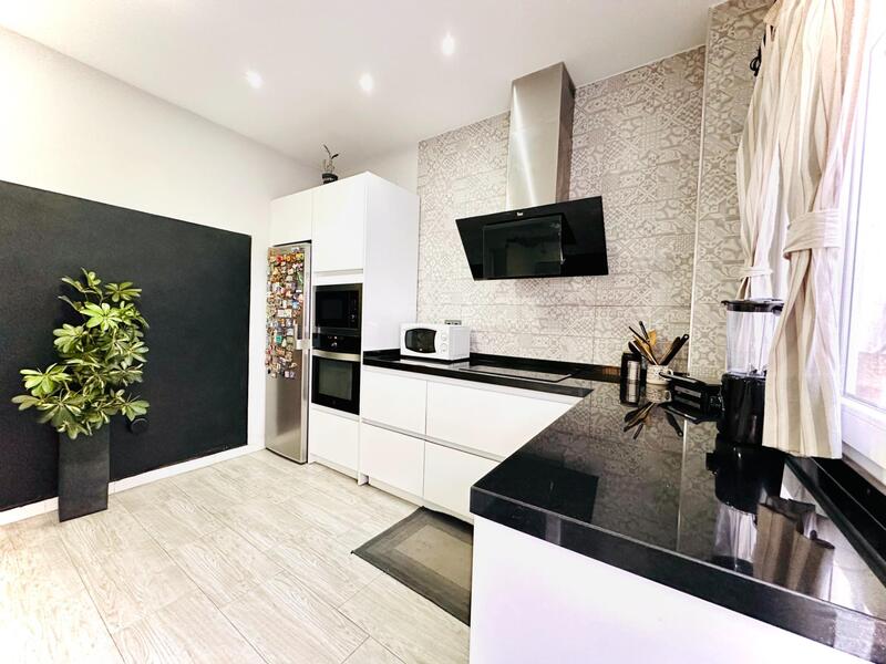 4 bedroom Duplex for sale