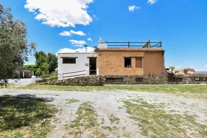 5 Cuarto Casa de Campo en venta