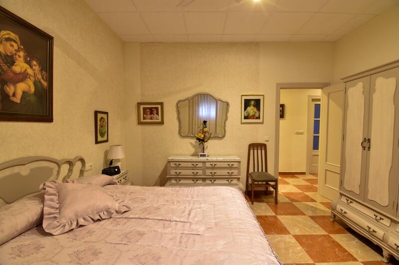 3 bedroom Country House for sale
