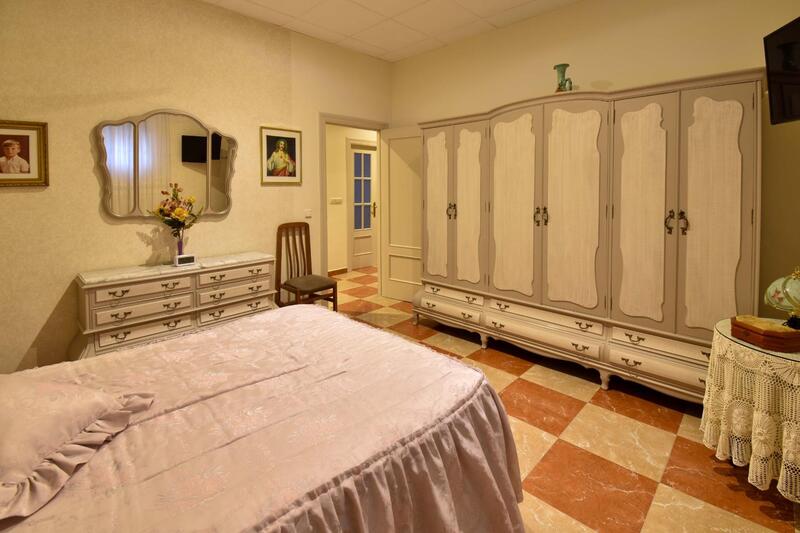 3 bedroom Country House for sale