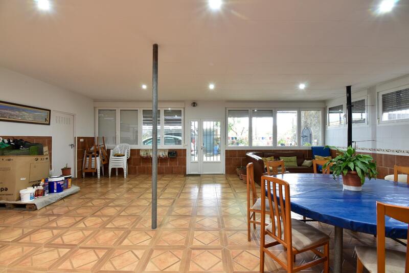 3 bedroom Country House for sale