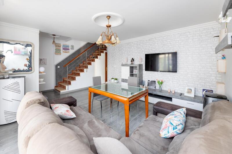 3 Cuarto Dúplex en venta