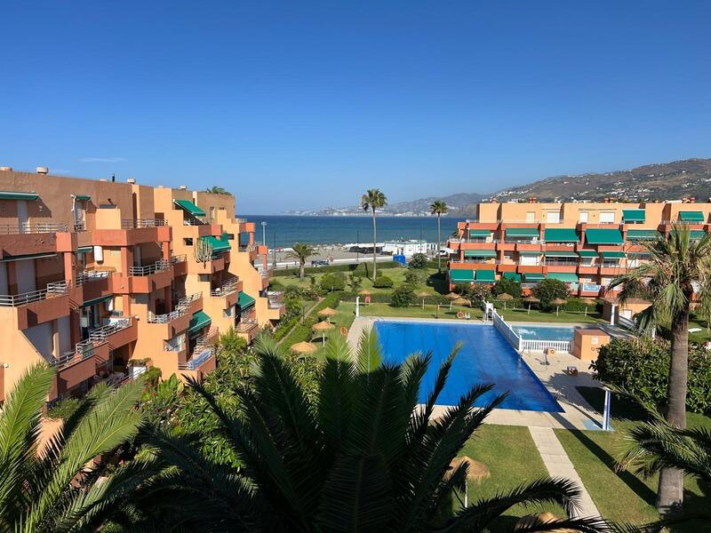 4 bedroom Apartment for sale