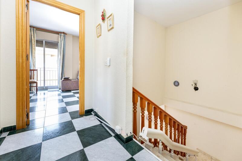3 bedroom Apartment for sale